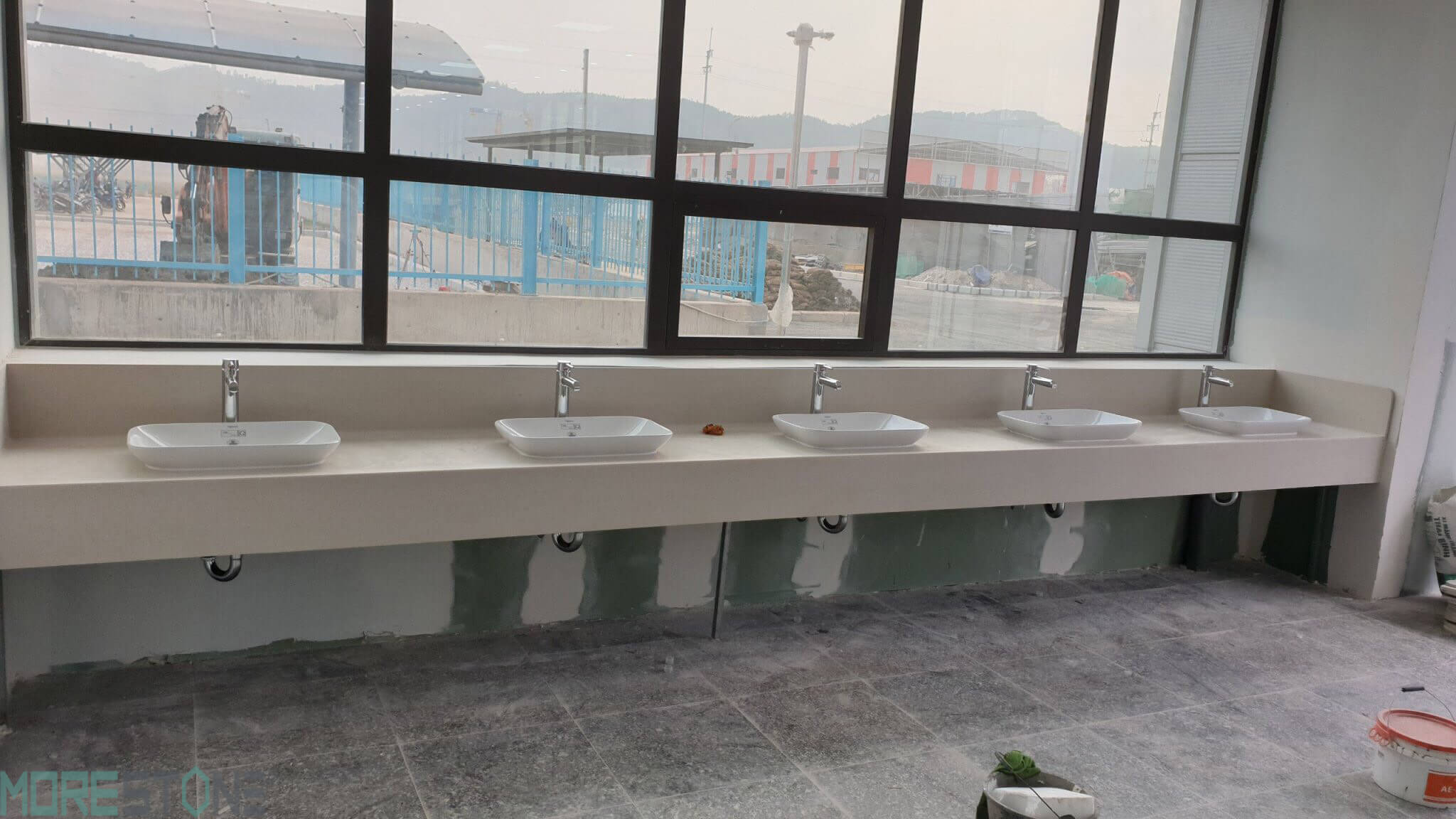 Gợi ý mẫu đá ốp lavabo sử dụng đá nhân tạo Himacs LG nhập khẩu từ Hàn Quốc Đá ốp lavabo