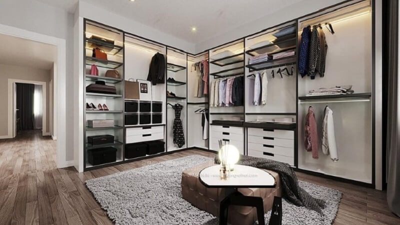 Mẫu tủ quần áo đẹp với thiết kế ân tường tạo điểm nhấn nổi bật cho căn phòng ngủ gia chủ